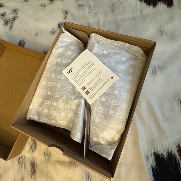 SOLD - Picture 6 of 7